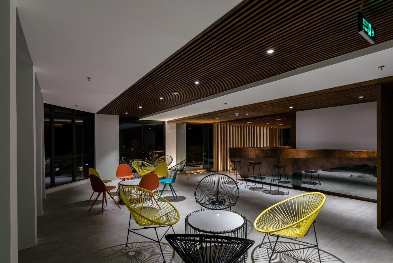 Joy Trip Hotel & Spa Nha Trang Exteriör bild